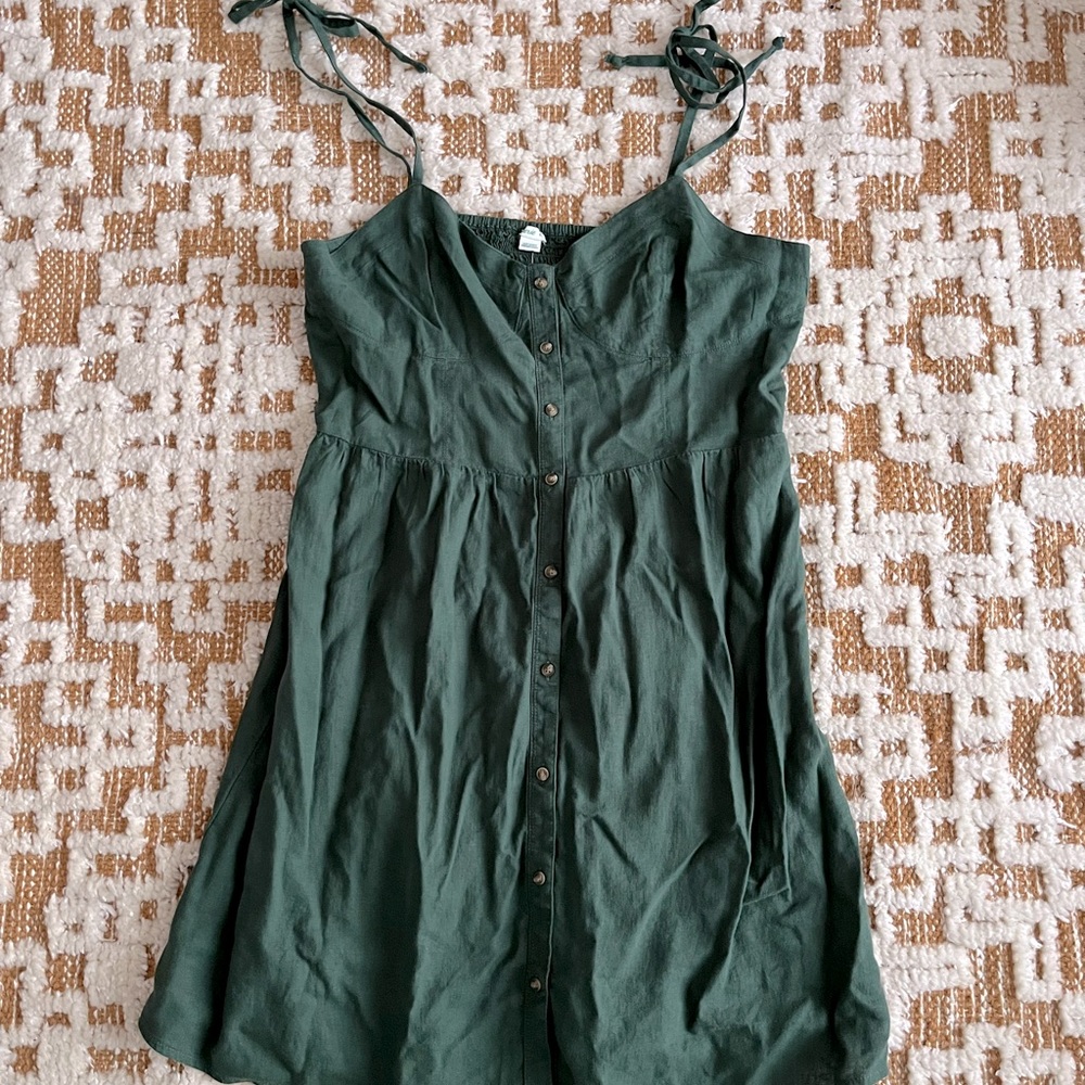 COPY - Green Linen summer dress never worn with tags